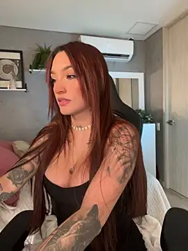 DaniDusan  online show from 04-14-26, 05:07