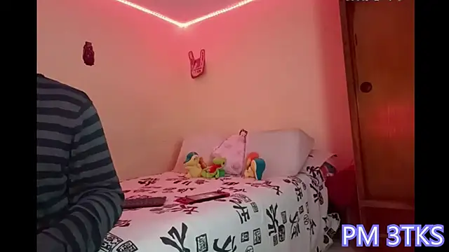 Monse n Mont online show from 12-31-24, 12:00