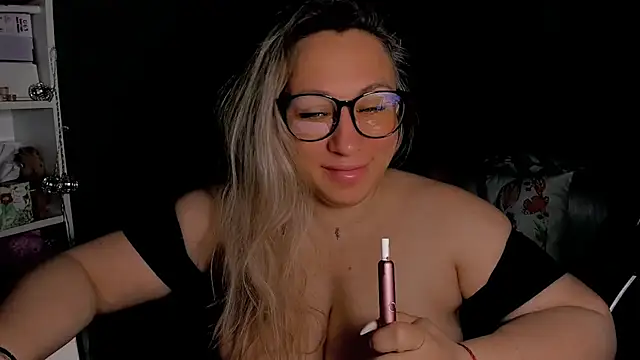 CumOnMy Tits online show from 04-23-26, 03:57