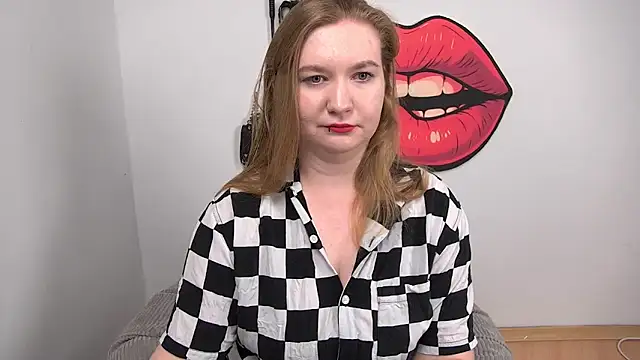 LaraDream online show from 10-04-25, 01:12