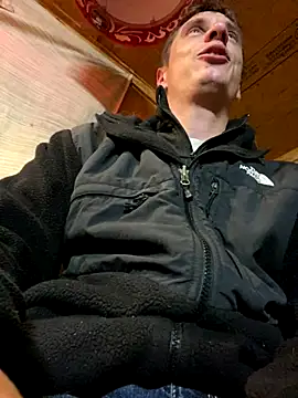 DillPie online show from 12-21-25, 07:43