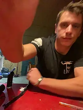 DillPie online show from 12-17-25, 05:34