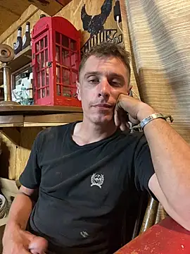 DillPie online show from 11-16-25, 07:13