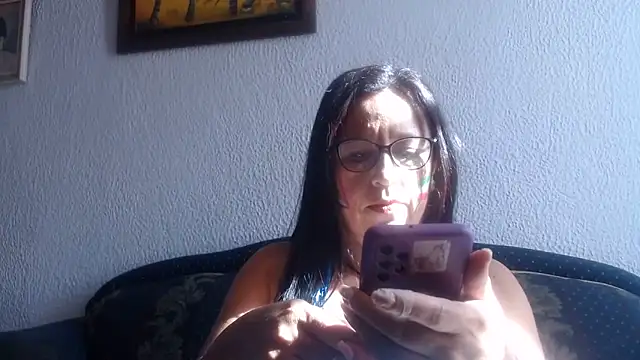 Snapshot of valeriapinter chatting on 06-11-26, 01:08 valeriapinter online show from 06-11-26, 01:08