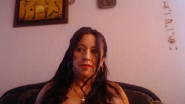 Snapshot of valeriapinter chatting on 06-25-26, 01:05 valeriapinter online show from 06-25-26, 01:05