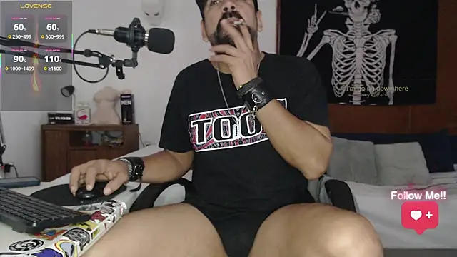 soyelcarlitos  online show from 09-08-25, 05:12