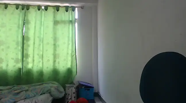 Snapshot of mibaby_fantasy18 chatting on 02-28-25, 04:31 mibaby fantasy18 online show from 02-28-25, 04:31