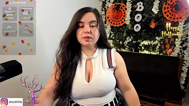 ainohacarter 89 online show from 10-18-25, 12:45