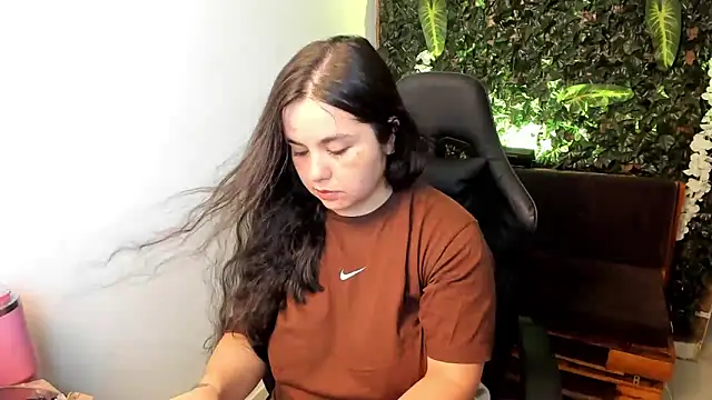 ainohacarter 89 online show from 03-18-25, 11:00