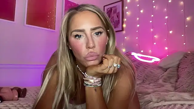 Fitnessbabe69 online show from 02-21-26, 07:43