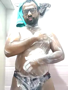 Sammy6432 online show from 10-24-25, 04:11