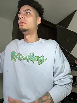 bigryann23 online show from 03-21-26, 03:16