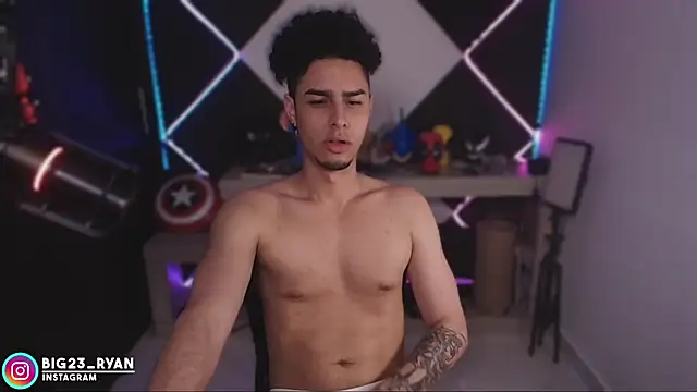 bigryann23 online show from 04-03-26, 02:51