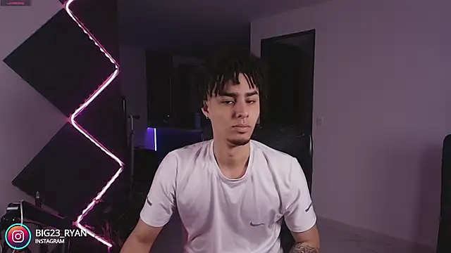 bigryann23 online show from 11-24-25, 11:27