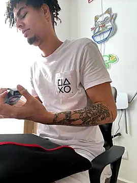 bigryann23 online show from 11-09-25, 09:30