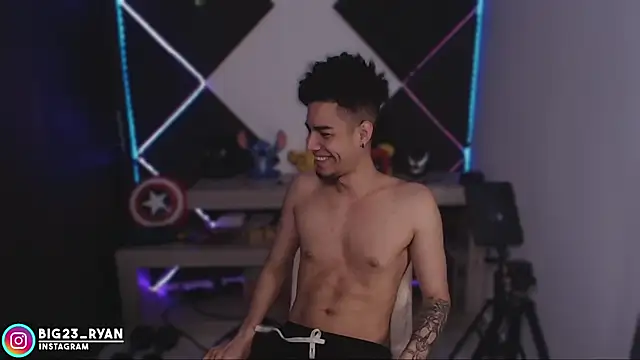 bigryann23 online show from 03-27-26, 03:13