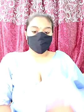 Jasmine jaaan online show from 02-18-26, 04:32