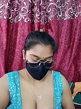 Jasmine jaaan online show from 05-23-26, 04:22